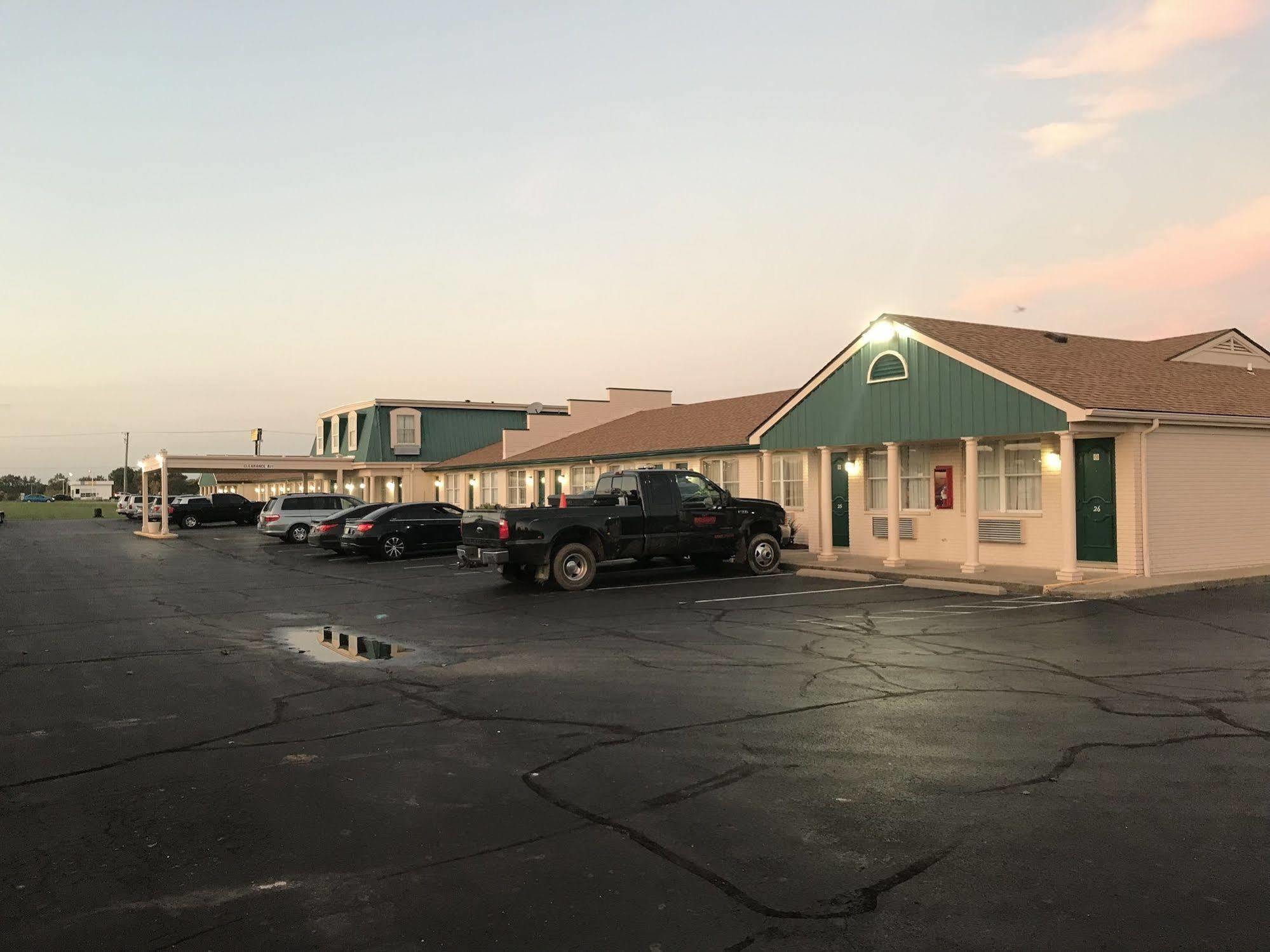 Budget Inn Daleville Zewnętrze zdjęcie