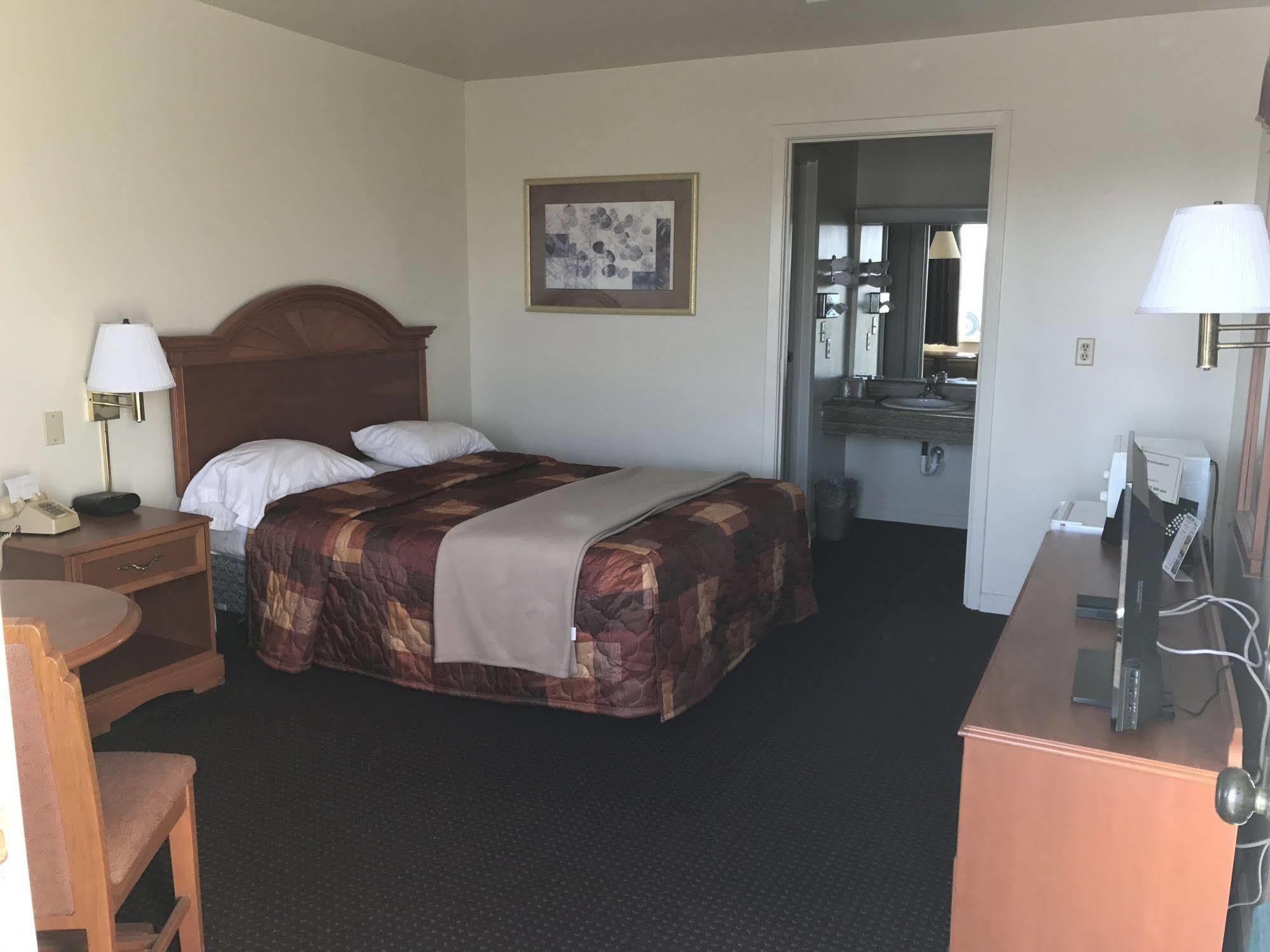 Budget Inn Daleville Zewnętrze zdjęcie